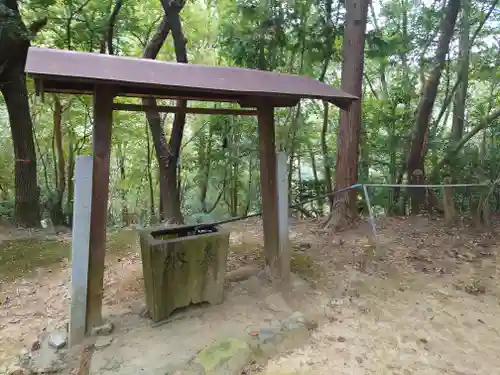 白姫大明神(水神社)の手水