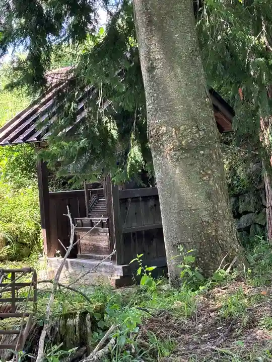 諏訪神社(真田本城跡)(長野県)