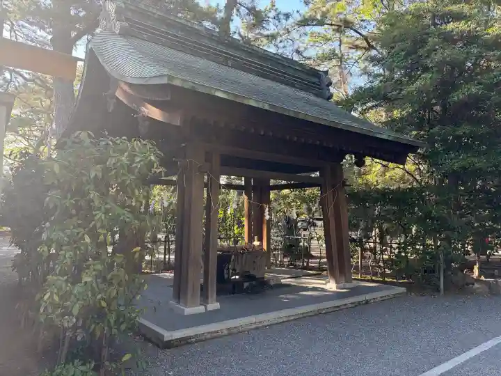 浜松八幡宮の{uncategorized: "未分類", other: "その他", undefined: "問題あり", building: "その他建物", grave: "お墓", sacred_gate: "鳥居", guardian: "狛犬", statue: "像", buddha: "仏像", history: "歴史", nature: "自然", garden: "庭園", animal: "動物", pagoda: "塔", temizu: "手水舎", mountain_gate: "山門・神門", sanctuary: "本殿・本堂", subordinate: "末社・摂社", art: "芸術", scenery: "景色", jizo: "地蔵", ema: "絵馬", goshuin: "御朱印", omikuji: "おみくじ", items: "授与品その他", amulet: "お守り", goshuincho: "御朱印帳", eats: "食事", festival: "お祭り", votive_dance: "神楽", shichigosan: "七五三参", wedding: "結婚式", experience: "体験その他", initially: "初詣", around: "周辺", anti_infection: "感染症対策"}