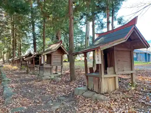 大井俣窪八幡神社の末社