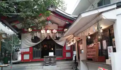 子安神社の本殿・本堂