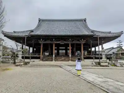 弘誓寺の本殿・本堂