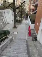 豊川稲荷東京別院の{uncategorized: "未分類", other: "その他", undefined: "問題あり", building: "その他建物", grave: "お墓", sacred_gate: "鳥居", guardian: "狛犬", statue: "像", buddha: "仏像", history: "歴史", nature: "自然", garden: "庭園", animal: "動物", pagoda: "塔", temizu: "手水舎", mountain_gate: "山門・神門", sanctuary: "本殿・本堂", subordinate: "末社・摂社", art: "芸術", scenery: "景色", jizo: "地蔵", ema: "絵馬", goshuin: "御朱印", omikuji: "おみくじ", items: "授与品その他", amulet: "お守り", goshuincho: "御朱印帳", eats: "食事", festival: "お祭り", votive_dance: "神楽", shichigosan: "七五三参", wedding: "結婚式", experience: "体験その他", initially: "初詣", around: "周辺", anti_infection: "感染症対策"}