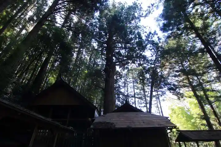 二柱神社の景色