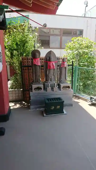 法乗院(深川閻魔堂)の地蔵