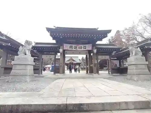 白鷺神社の山門