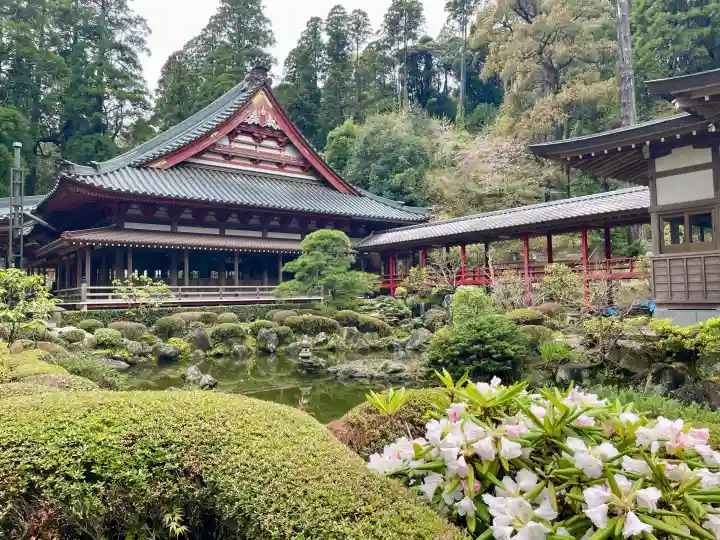 本漸寺の{uncategorized: "未分類", other: "その他", undefined: "問題あり", building: "その他建物", grave: "お墓", sacred_gate: "鳥居", guardian: "狛犬", statue: "像", buddha: "仏像", history: "歴史", nature: "自然", garden: "庭園", animal: "動物", pagoda: "塔", temizu: "手水舎", mountain_gate: "山門・神門", sanctuary: "本殿・本堂", subordinate: "末社・摂社", art: "芸術", scenery: "景色", jizo: "地蔵", ema: "絵馬", goshuin: "御朱印", omikuji: "おみくじ", items: "授与品その他", amulet: "お守り", goshuincho: "御朱印帳", eats: "食事", festival: "お祭り", votive_dance: "神楽", shichigosan: "七五三参", wedding: "結婚式", experience: "体験その他", initially: "初詣", around: "周辺", anti_infection: "感染症対策"}