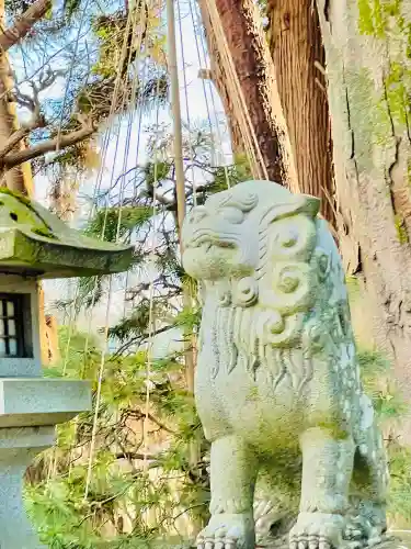 駒形神社の{uncategorized: "未分類", other: "その他", undefined: "問題あり", building: "その他建物", grave: "お墓", sacred_gate: "鳥居", guardian: "狛犬", statue: "像", buddha: "仏像", history: "歴史", nature: "自然", garden: "庭園", animal: "動物", pagoda: "塔", temizu: "手水舎", mountain_gate: "山門・神門", sanctuary: "本殿・本堂", subordinate: "末社・摂社", art: "芸術", scenery: "景色", jizo: "地蔵", ema: "絵馬", goshuin: "御朱印", omikuji: "おみくじ", items: "授与品その他", amulet: "お守り", goshuincho: "御朱印帳", eats: "食事", festival: "お祭り", votive_dance: "神楽", shichigosan: "七五三参", wedding: "結婚式", experience: "体験その他", initially: "初詣", around: "周辺", anti_infection: "感染症対策"}