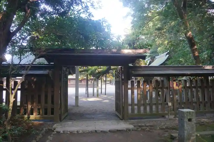 宗像大社の山門・神門