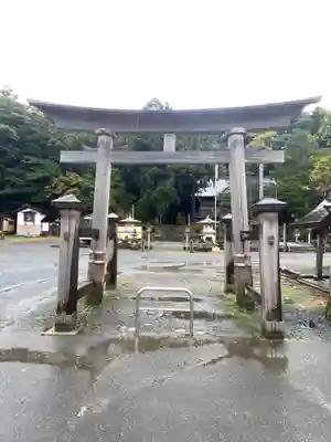 鳥海山大物忌神社吹浦口ノ宮の鳥居