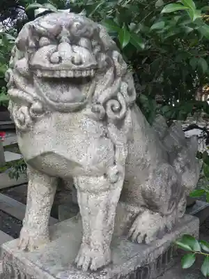 熊野神社の狛犬