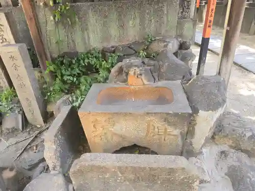 赤土稲荷大明神(大阪府)