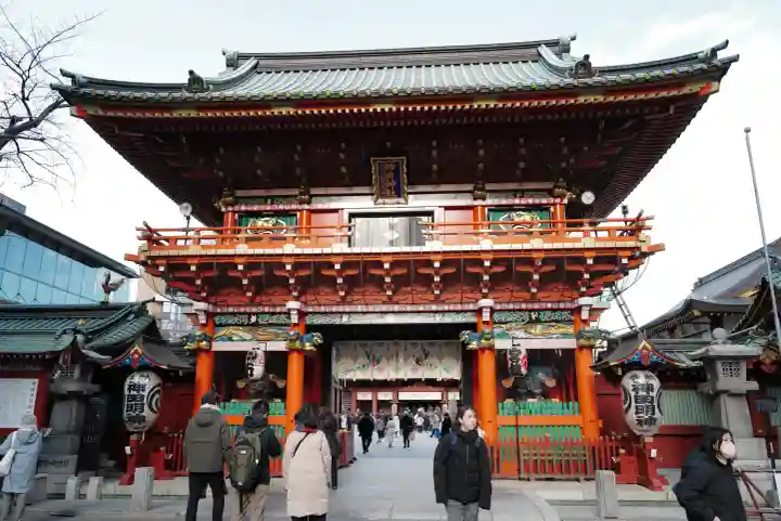 神田神社(神田明神)の{uncategorized: "未分類", other: "その他", undefined: "問題あり", building: "その他建物", grave: "お墓", sacred_gate: "鳥居", guardian: "狛犬", statue: "像", buddha: "仏像", history: "歴史", nature: "自然", garden: "庭園", animal: "動物", pagoda: "塔", temizu: "手水舎", mountain_gate: "山門・神門", sanctuary: "本殿・本堂", subordinate: "末社・摂社", art: "芸術", scenery: "景色", jizo: "地蔵", ema: "絵馬", goshuin: "御朱印", omikuji: "おみくじ", items: "授与品その他", amulet: "お守り", goshuincho: "御朱印帳", eats: "食事", festival: "お祭り", votive_dance: "神楽", shichigosan: "七五三参", wedding: "結婚式", experience: "体験その他", initially: "初詣", around: "周辺", anti_infection: "感染症対策"}