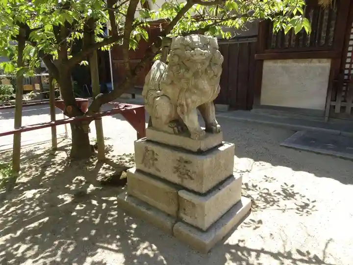 四貫島住吉神社の狛犬
