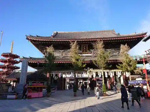 川崎大師（平間寺）の山門