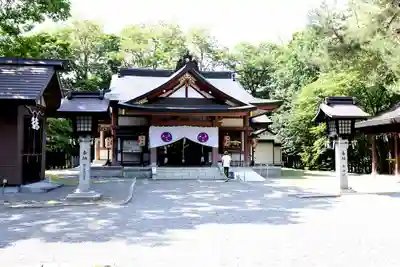鷹栖神社の本殿・本堂