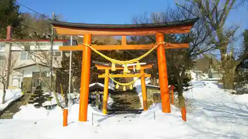 虻田神社の鳥居