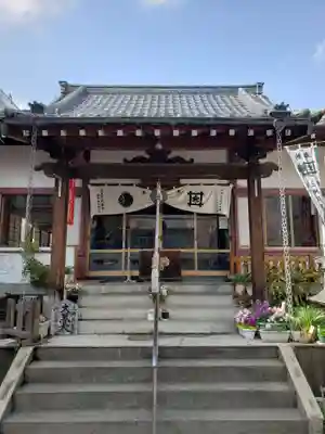 榮久山大法寺の本殿・本堂