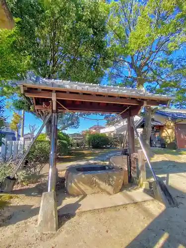 八幡社（木全）の手水舎