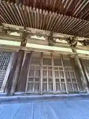 掎鹿寺の本殿