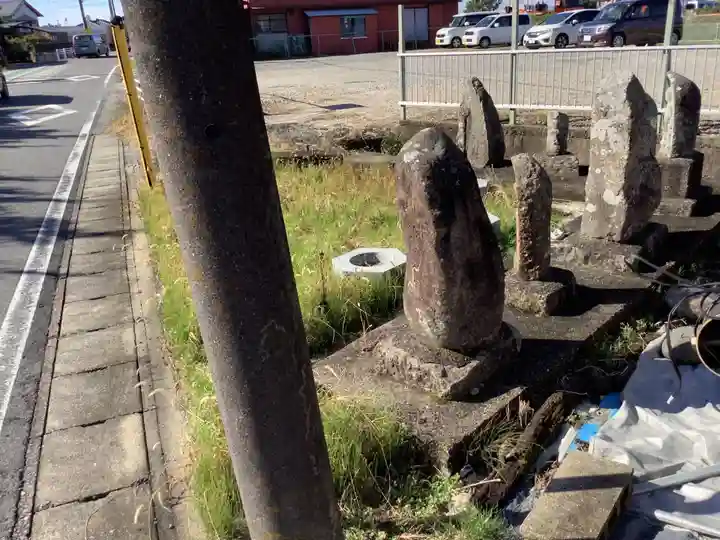 地蔵、他のその他建物