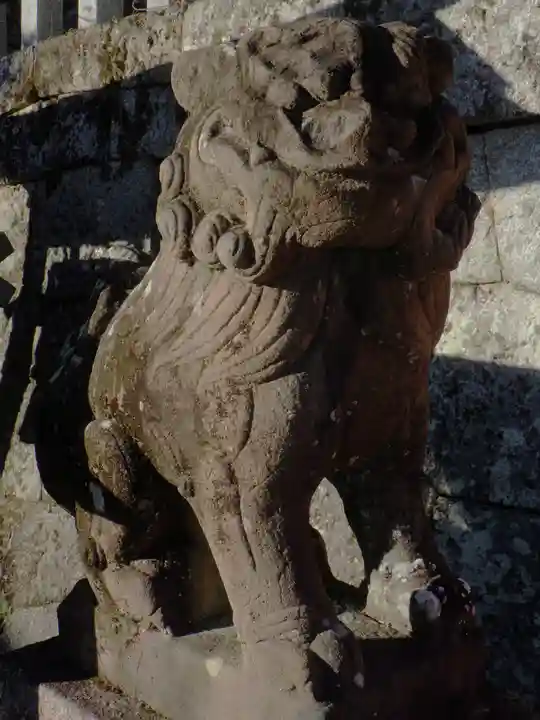 新宮神社の狛犬