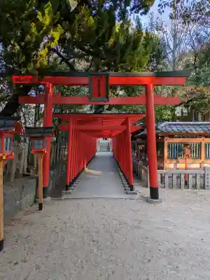 服部住吉神社の{uncategorized: "未分類", other: "その他", undefined: "問題あり", building: "その他建物", grave: "お墓", sacred_gate: "鳥居", guardian: "狛犬", statue: "像", buddha: "仏像", history: "歴史", nature: "自然", garden: "庭園", animal: "動物", pagoda: "塔", temizu: "手水舎", mountain_gate: "山門・神門", sanctuary: "本殿・本堂", subordinate: "末社・摂社", art: "芸術", scenery: "景色", jizo: "地蔵", ema: "絵馬", goshuin: "御朱印", omikuji: "おみくじ", items: "授与品その他", amulet: "お守り", goshuincho: "御朱印帳", eats: "食事", festival: "お祭り", votive_dance: "神楽", shichigosan: "七五三参", wedding: "結婚式", experience: "体験その他", initially: "初詣", around: "周辺", anti_infection: "感染症対策"}