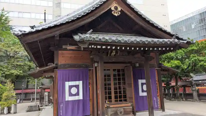警固神社の本殿・本堂