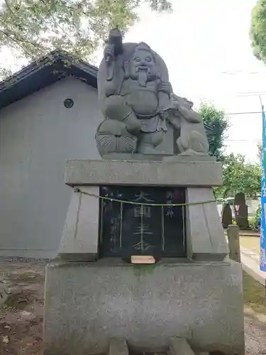 (下館)羽黒神社の像