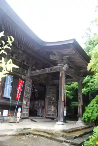 岩之上堂の本殿・本堂