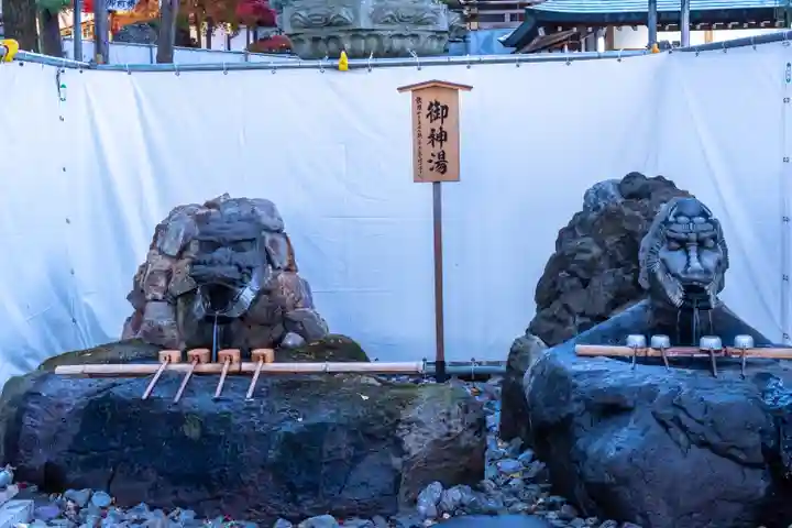 諏訪大社下社秋宮(長野県)