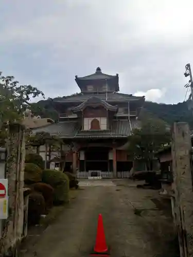 金鳳山 正法寺の本殿