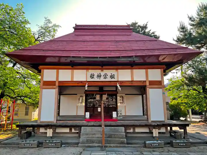 木留神社の本殿・本堂