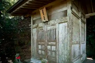諏訪神社の末社・摂社