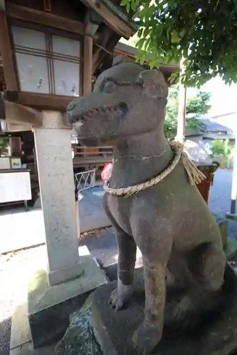 嶺御嶽神社の狛犬