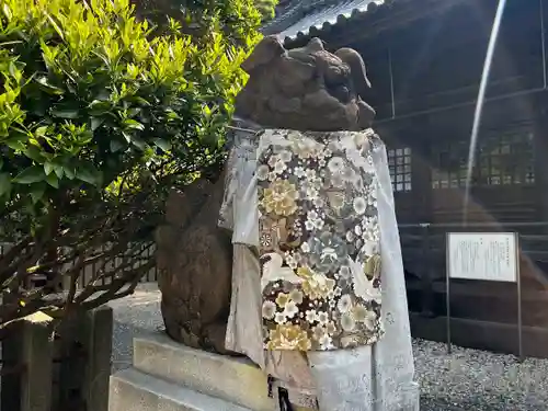 早吸日女神社の狛犬