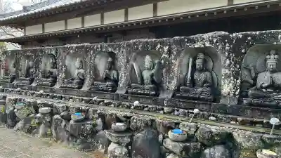 観自在寺の{uncategorized: "未分類", other: "その他", undefined: "問題あり", building: "その他建物", grave: "お墓", sacred_gate: "鳥居", guardian: "狛犬", statue: "像", buddha: "仏像", history: "歴史", nature: "自然", garden: "庭園", animal: "動物", pagoda: "塔", temizu: "手水舎", mountain_gate: "山門・神門", sanctuary: "本殿・本堂", subordinate: "末社・摂社", art: "芸術", scenery: "景色", jizo: "地蔵", ema: "絵馬", goshuin: "御朱印", omikuji: "おみくじ", items: "授与品その他", amulet: "お守り", goshuincho: "御朱印帳", eats: "食事", festival: "お祭り", votive_dance: "神楽", shichigosan: "七五三参", wedding: "結婚式", experience: "体験その他", initially: "初詣", around: "周辺", anti_infection: "感染症対策"}