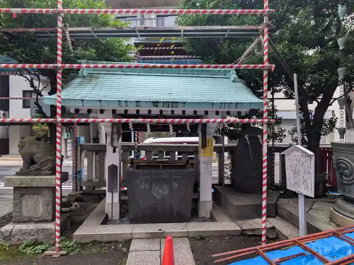 椙森神社の手水舎