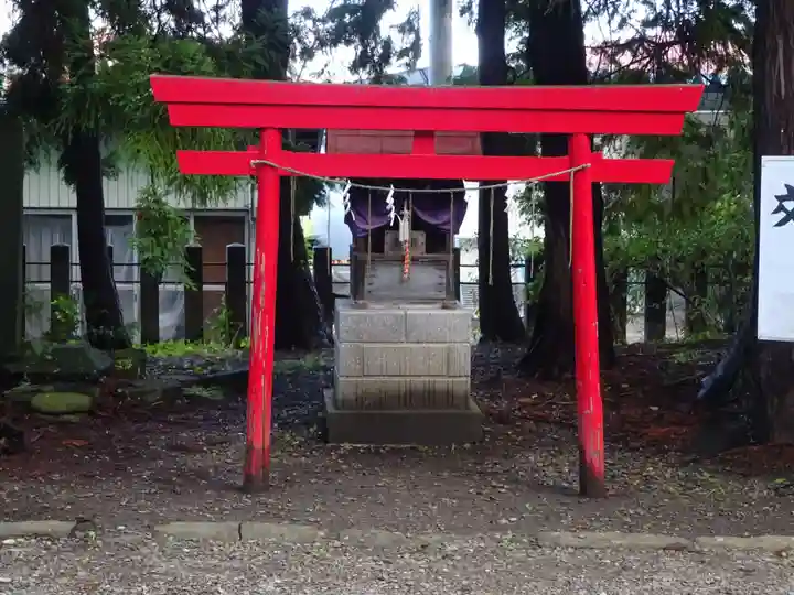 蠶養國神社の末社・摂社
