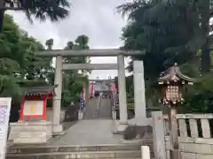 中野沼袋氷川神社の鳥居