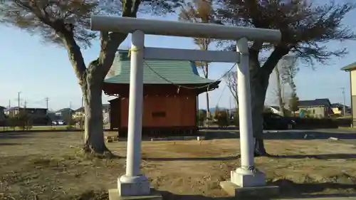 神社(名称不明)の鳥居