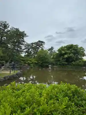 豊國神社の{uncategorized: "未分類", other: "その他", undefined: "問題あり", building: "その他建物", grave: "お墓", sacred_gate: "鳥居", guardian: "狛犬", statue: "像", buddha: "仏像", history: "歴史", nature: "自然", garden: "庭園", animal: "動物", pagoda: "塔", temizu: "手水舎", mountain_gate: "山門・神門", sanctuary: "本殿・本堂", subordinate: "末社・摂社", art: "芸術", scenery: "景色", jizo: "地蔵", ema: "絵馬", goshuin: "御朱印", omikuji: "おみくじ", items: "授与品その他", amulet: "お守り", goshuincho: "御朱印帳", eats: "食事", festival: "お祭り", votive_dance: "神楽", shichigosan: "七五三参", wedding: "結婚式", experience: "体験その他", initially: "初詣", around: "周辺", anti_infection: "感染症対策"}