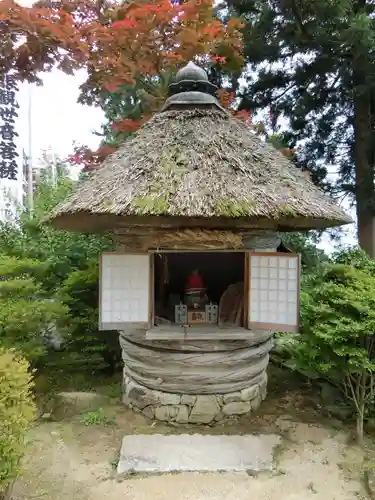 観音正寺の建物その他