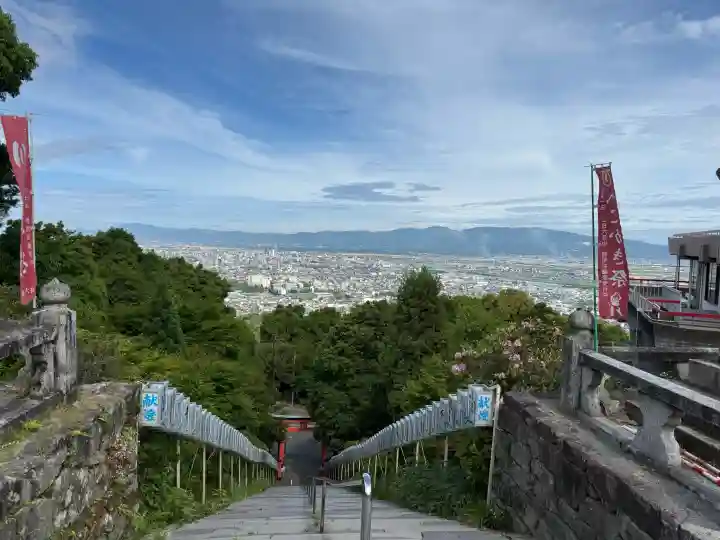 高良大社の{uncategorized: "未分類", other: "その他", undefined: "問題あり", building: "その他建物", grave: "お墓", sacred_gate: "鳥居", guardian: "狛犬", statue: "像", buddha: "仏像", history: "歴史", nature: "自然", garden: "庭園", animal: "動物", pagoda: "塔", temizu: "手水舎", mountain_gate: "山門・神門", sanctuary: "本殿・本堂", subordinate: "末社・摂社", art: "芸術", scenery: "景色", jizo: "地蔵", ema: "絵馬", goshuin: "御朱印", omikuji: "おみくじ", items: "授与品その他", amulet: "お守り", goshuincho: "御朱印帳", eats: "食事", festival: "お祭り", votive_dance: "神楽", shichigosan: "七五三参", wedding: "結婚式", experience: "体験その他", initially: "初詣", around: "周辺", anti_infection: "感染症対策"}