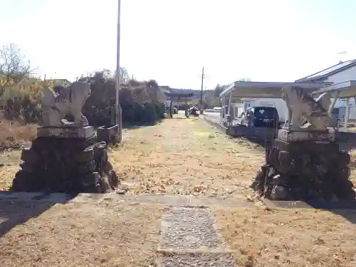 阿和須神社の{uncategorized: "未分類", other: "その他", undefined: "問題あり", building: "その他建物", grave: "お墓", sacred_gate: "鳥居", guardian: "狛犬", statue: "像", buddha: "仏像", history: "歴史", nature: "自然", garden: "庭園", animal: "動物", pagoda: "塔", temizu: "手水舎", mountain_gate: "山門・神門", sanctuary: "本殿・本堂", subordinate: "末社・摂社", art: "芸術", scenery: "景色", jizo: "地蔵", ema: "絵馬", goshuin: "御朱印", omikuji: "おみくじ", items: "授与品その他", amulet: "お守り", goshuincho: "御朱印帳", eats: "食事", festival: "お祭り", votive_dance: "神楽", shichigosan: "七五三参", wedding: "結婚式", experience: "体験その他", initially: "初詣", around: "周辺", anti_infection: "感染症対策"}