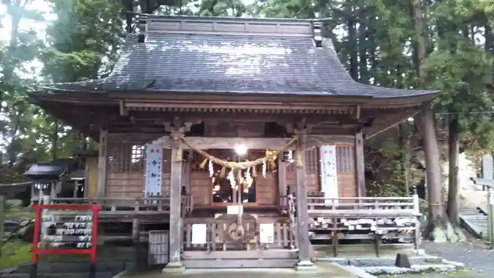 鏑八幡神社の本殿・本堂
