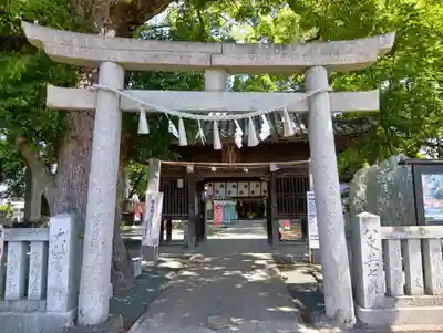 高忍日賣神社の鳥居