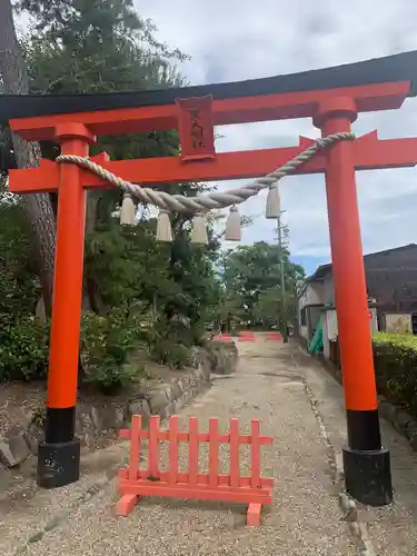 星大明社の鳥居