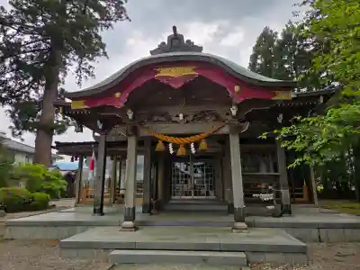 級長戸辺神社の{uncategorized: "未分類", other: "その他", undefined: "問題あり", building: "その他建物", grave: "お墓", sacred_gate: "鳥居", guardian: "狛犬", statue: "像", buddha: "仏像", history: "歴史", nature: "自然", garden: "庭園", animal: "動物", pagoda: "塔", temizu: "手水舎", mountain_gate: "山門・神門", sanctuary: "本殿・本堂", subordinate: "末社・摂社", art: "芸術", scenery: "景色", jizo: "地蔵", ema: "絵馬", goshuin: "御朱印", omikuji: "おみくじ", items: "授与品その他", amulet: "お守り", goshuincho: "御朱印帳", eats: "食事", festival: "お祭り", votive_dance: "神楽", shichigosan: "七五三参", wedding: "結婚式", experience: "体験その他", initially: "初詣", around: "周辺", anti_infection: "感染症対策"}