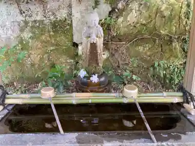 安國論寺（安国論寺）の手水舎